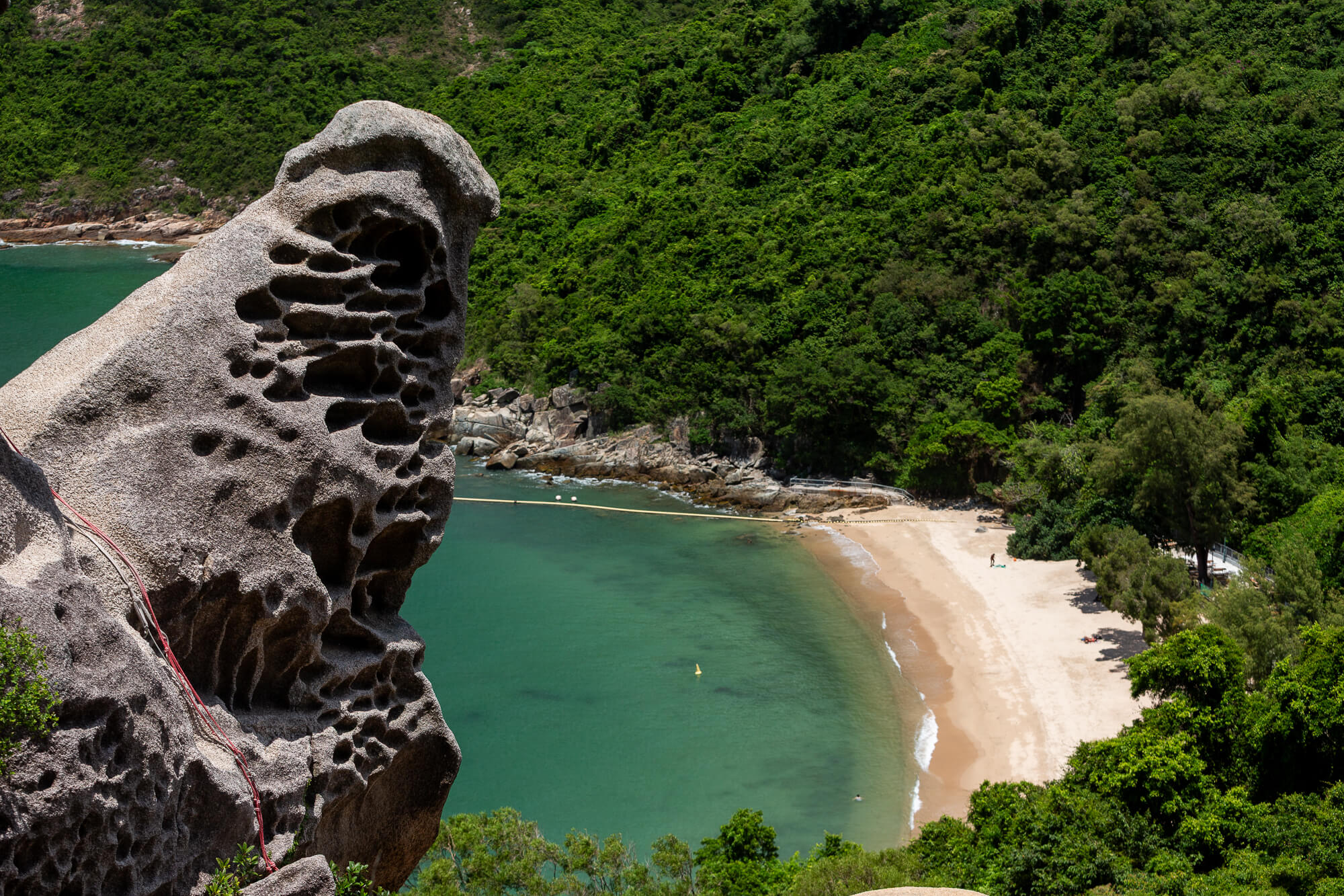 魔爪石與舂坎灣