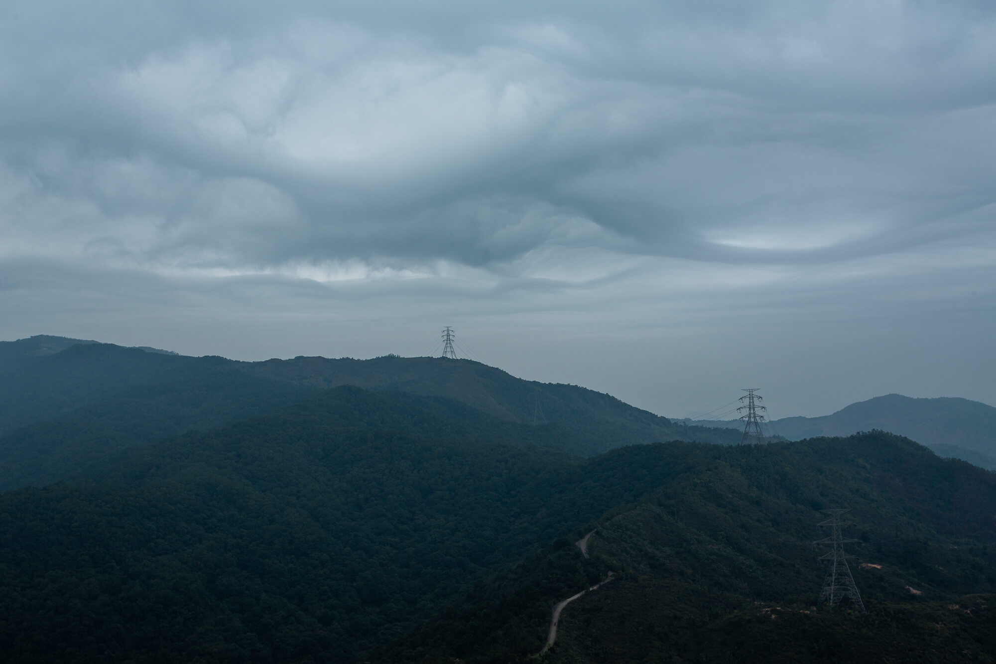 草山上空