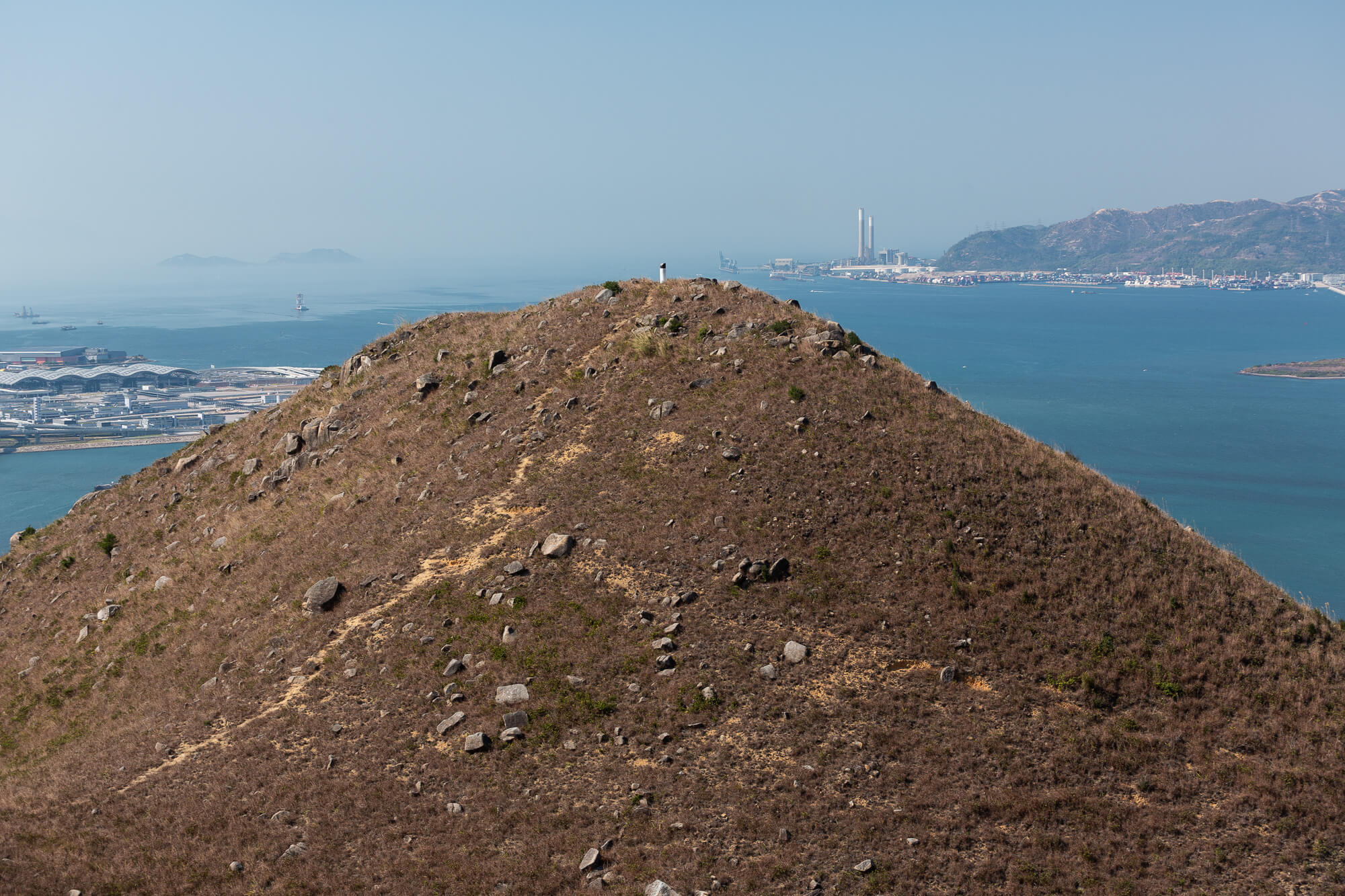 無名峰