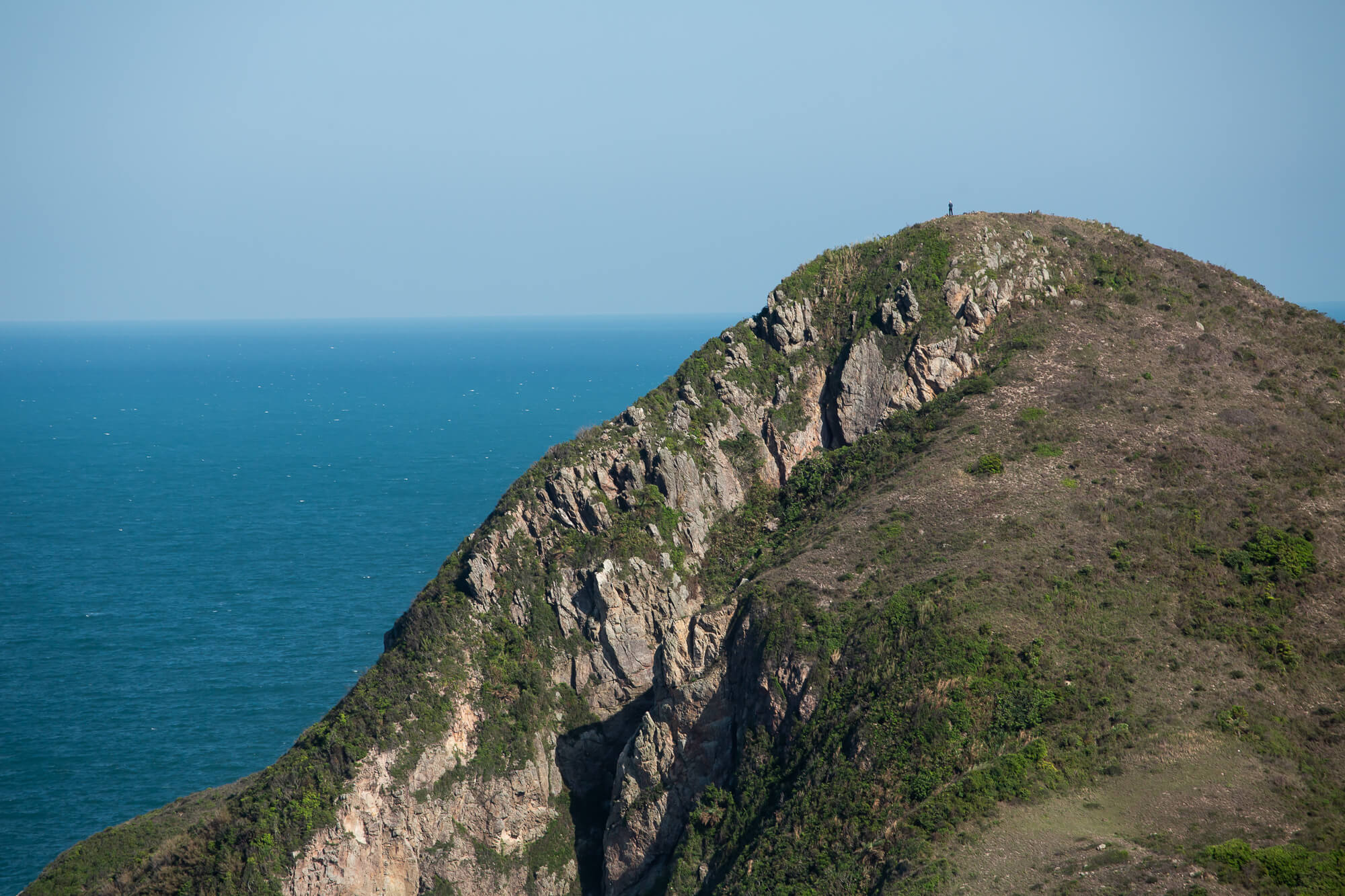 峰頂孤客